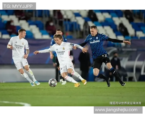 意甲激战：莱比锡与皇马战平神扑瞬间成比赛转折点分析