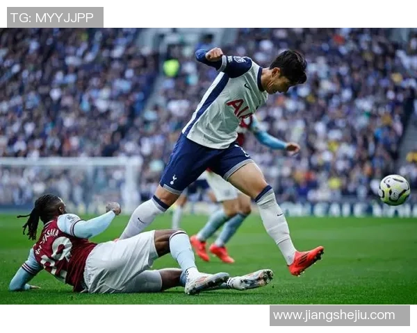 德甲激战：AC米兰大胜热刺红牌事件引发全场热议与争议