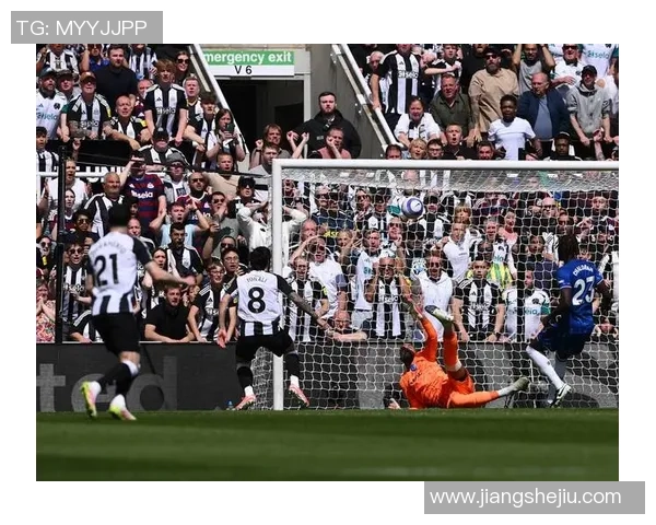 英超大战阿森纳大胜利物浦红牌事件引发全场热议与十大精彩进球回顾